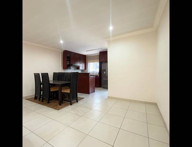 3 BEDROOM HOUSE FOR SALE IN THATCHFIELD